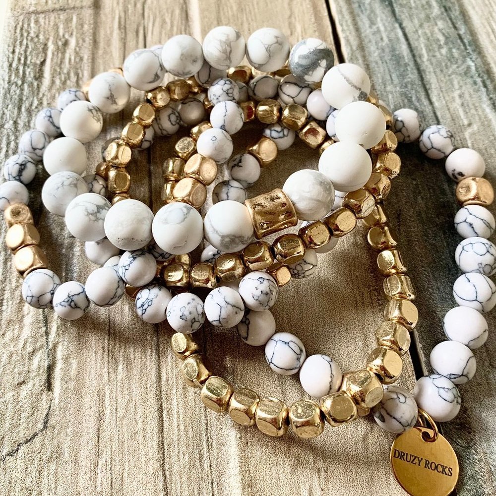 White Natural Stone Unique Stack
